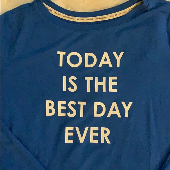 Today Is The Best Day Ever light sweater - Picture 2 of 10